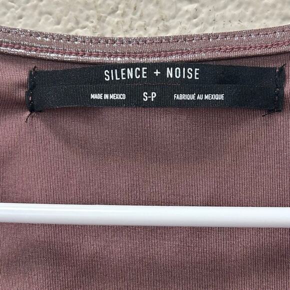 Urban Outfitters Silence + Noise Suri Twist-Front
Tank Top in Bronze siz… - Picture 7 of 8